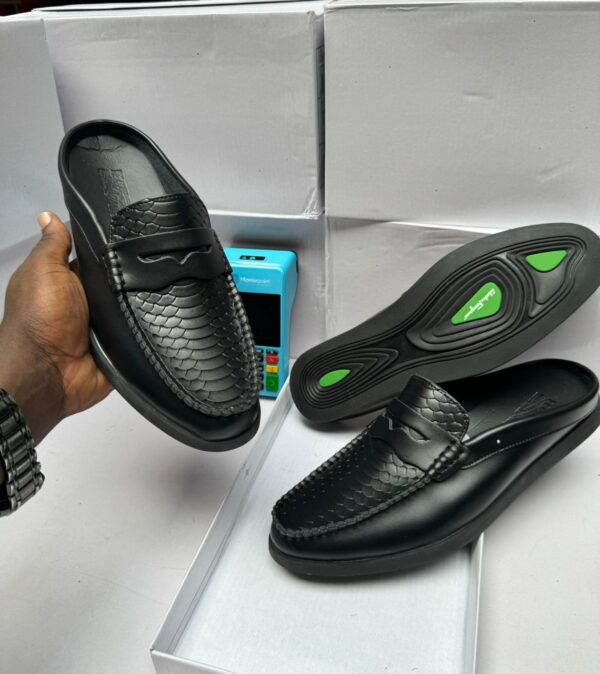 Louis Vuitton Monogram Mule Loafers – Black